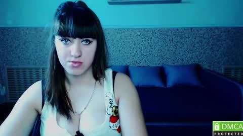 Snapshot of amali_ivanna_smit chatting on January 17, 2025, 12:21 pm Ivanna online show from January 17, 2025, 12:21 pm