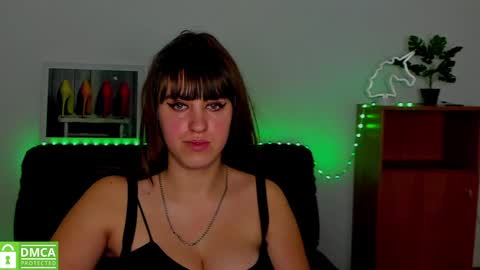 Snapshot of amali_ivanna_smit chatting on February 6, 2025, 12:16 pm Ivanna online show from February 6, 2025, 12:16 pm