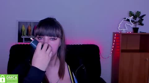 Snapshot of amali_ivanna_smit chatting on February 17, 2025, 3:42 pm Ivanna online show from February 17, 2025, 3:42 pm
