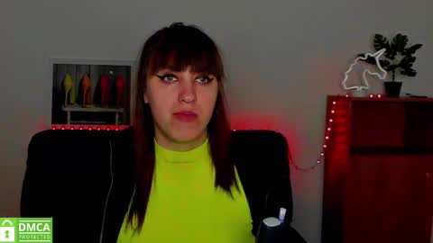 Snapshot of amali_ivanna_smit chatting on February 20, 2025, 12:15 pm Ivanna online show from February 20, 2025, 12:15 pm