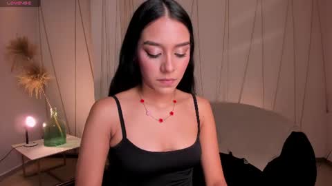 Snapshot of amalia_cruss chatting on June 23, 2026, 8:18 pm Amalia cruss online show from June 23, 2026, 8:18 pm