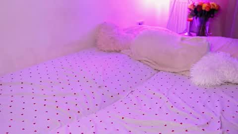 amalia_minkxx online show from February 14, 2026, 6:26 pm
