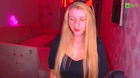 Amalia online show from October 30, 2025, 3:02 pm