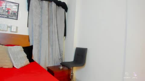 amanda29_ online show from April 11, 2026, 7:07 pm