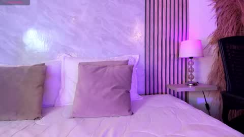 Snapshot of amanda_26 chatting on September 14, 2025, 1:49 am Luisa online show from September 14, 2025, 1:49 am