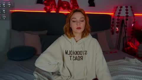 Amanda  fox online show from February 23, 2025, 3:45 am