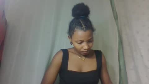 amandaaa25 online show from September 14, 2025, 6:45 am