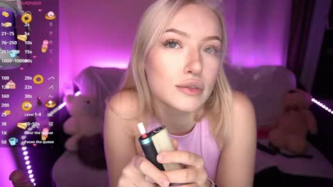 Amanda online show from December 2, 2024, 4:20 pm