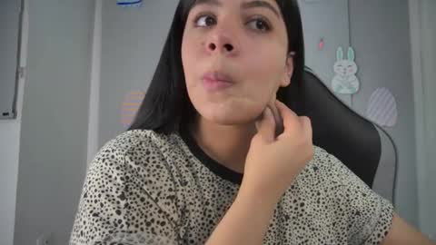 Amanda online show from April 2, 2026, 2:20 am