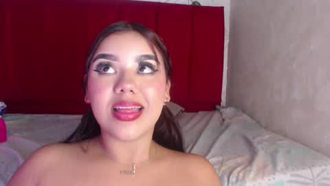 amandacanelacm101 online show from February 26, 2026, 4:44 am