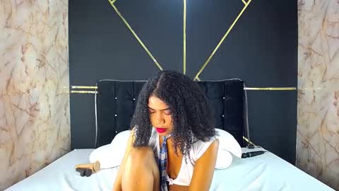 Snapshot of amandarobers chatting on January 19, 2025, 2:06 pm Amanda Robers online show from January 19, 2025, 2:06 pm