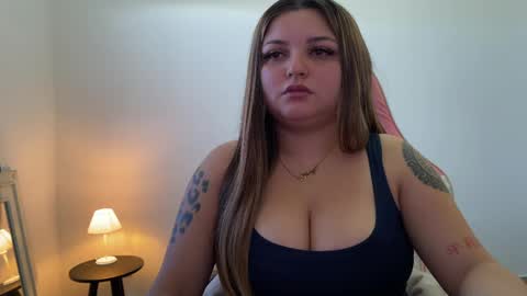 Snapshot of amandhaaa chatting on May 1, 2026, 1:26 pm Amandha online show from May 1, 2026, 1:26 pm