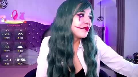 amara_davis1 online show from November 6, 2025, 5:41 am