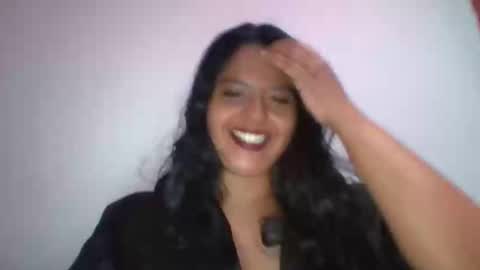 Amara Vela online show from June 3, 2026, 12:13 am