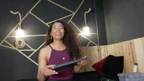 amara_vex online show from June 27, 2026, 12:33 pm