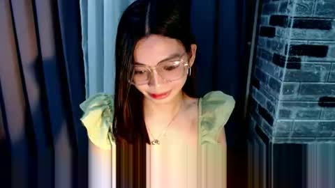 BELLA online show from March 26, 2026, 4:34 pm