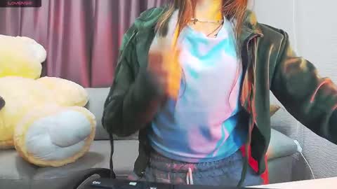 Snapshot of amaraluna_ chatting on January 17, 2026, 8:34 pm Nika online show from January 17, 2026, 8:34 pm