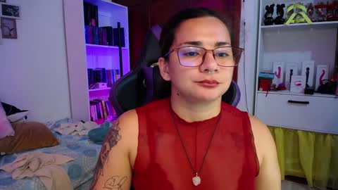 Susan online show from December 10, 2024, 1:32 am