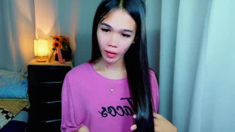 Snapshot of amaryllis_andaz chatting on July 19, 2026, 12:03 am Amaryllis online show from July 19, 2026, 12:03 am