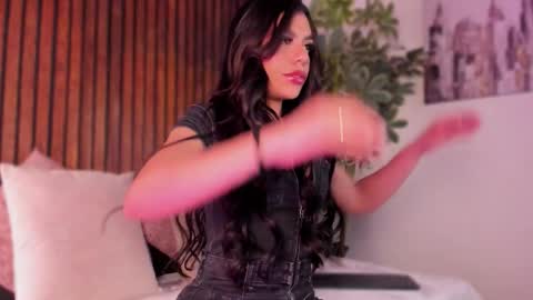  A M A T I S T A   online show from February 5, 2026, 8:24 pm