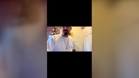 Snapshot of amature59 chatting on December 3, 2025, 10:30 pm Jamesy online show from December 3, 2025, 10:30 pm