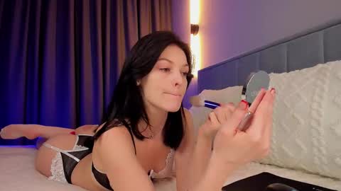 Stasy   online show from December 4, 2025, 6:49 pm