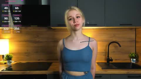 amazing_video online show from January 26, 2025, 1:41 am