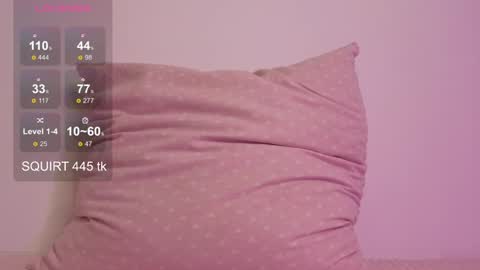 Im Mandy and I love to play in public and do crazy in PVT online show from February 26, 2026, 12:37 pm