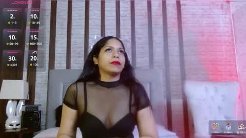 Ambar Jones online show from September 16, 2025, 11:55 am