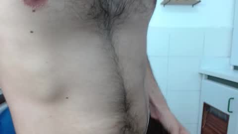 Snapshot of ambar_mds chatting on September 30, 2025, 3:28 pm Sebas online show from September 30, 2025, 3:28 pm