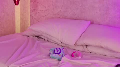 Snapshot of ambar_midnigth chatting on July 7, 2026, 6:47 am ambar_midnigth online show from July 7, 2026, 6:47 am