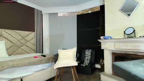 Ambar Ross online show from January 7, 2025, 10:19 pm