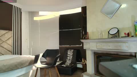 Ambar Ross online show from January 23, 2025, 7:29 pm