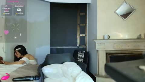 Ambar Ross online show from February 11, 2025, 1:31 am