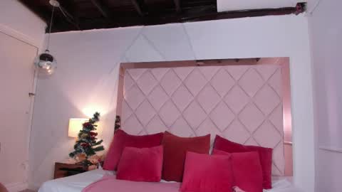 ambel_rose online show from December 14, 2025, 4:23 pm