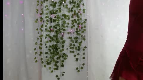 Amber  online show from March 13, 2026, 11:17 am