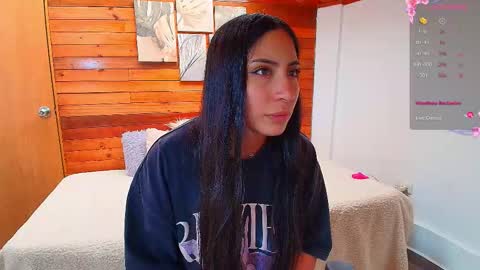 amber_curly online show from October 2, 2025, 7:43 pm