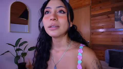 Snapshot of amber_curly chatting on May 9, 2026, 5:07 pm amber_curly online show from May 9, 2026, 5:07 pm