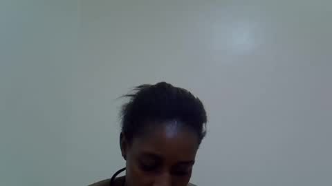 Snapshot of amber_cutie2 chatting on March 11, 2025, 10:42 pm amber_cutie2 online show from March 11, 2025, 10:42 pm