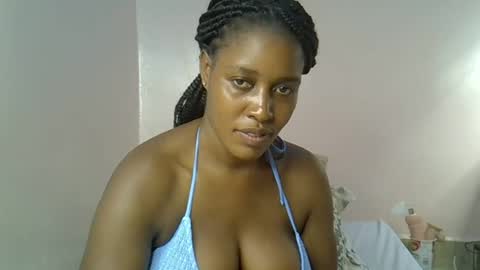 Snapshot of amber_cutie2 chatting on June 30, 2026, 11:06 pm amber_cutie2 online show from June 30, 2026, 11:06 pm