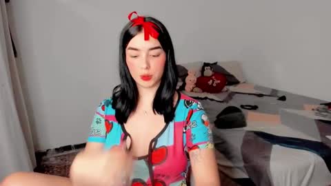 Snapshot of amber_landy1 chatting on January 22, 2025, 2:35 pm amber online show from January 22, 2025, 2:35 pm