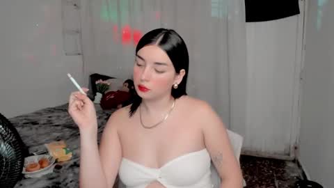 Snapshot of amber_landy1 chatting on February 7, 2025, 11:13 pm amber online show from February 7, 2025, 11:13 pm