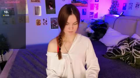 Snapshot of amber_rogerss chatting on May 6, 2026, 6:41 am Amber online show from May 6, 2026, 6:41 am