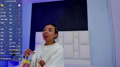 Snapshot of amberbaker21 chatting on December 21, 2024, 2:26 pm Amber Baker online show from December 21, 2024, 2:26 pm