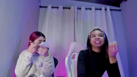 Snapshot of amberbaker21 chatting on January 29, 2025, 12:13 pm Amber Baker online show from January 29, 2025, 12:13 pm