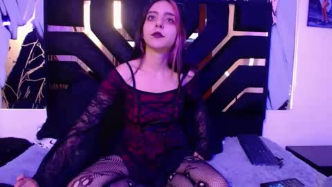 Snapshot of amberblackcs01 chatting on April 23, 2026, 2:30 pm amber online show from April 23, 2026, 2:30 pm