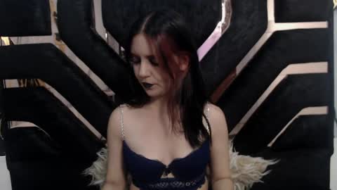 Snapshot of amberblackcs01 chatting on May 18, 2026, 2:56 pm amber online show from May 18, 2026, 2:56 pm