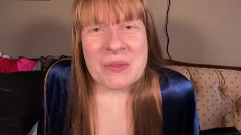 Snapshot of amberglo chatting on May 21, 2026, 2:24 pm Amberglo Anderson online show from May 21, 2026, 2:24 pm