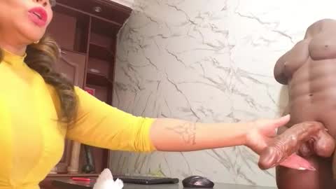 Snapshot of ambernix chatting on October 1, 2025, 2:56 pm online show from October 1, 2025, 2:56 pm