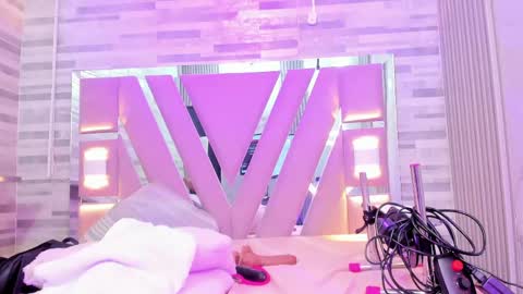 Snapshot of amberr_sweett chatting on May 22, 2026, 7:08 pm Amber online show from May 22, 2026, 7:08 pm